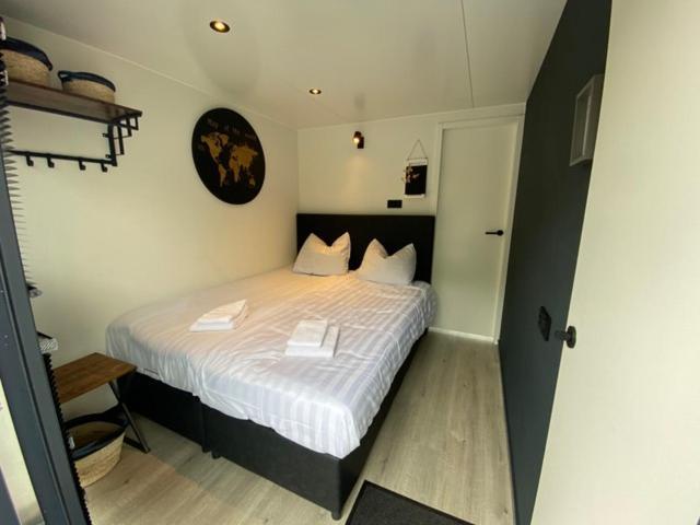 Houseboat Mookerplas Middelaar Ngoại thất bức ảnh